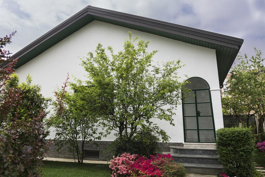 Il Giardino Di Fiorina Hotel Novate Milanese Bagian luar foto